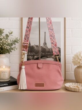Prada Candy Pink Beauty Bag GWP item